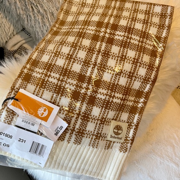 TIMBERLAND NWT | Buffalo Plaid Scarf | One Size | - Picture 3 of 3